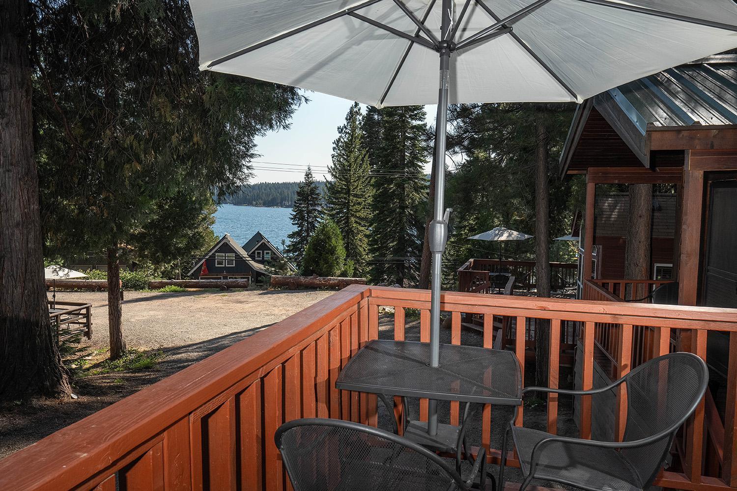 Camp Almanor At Big Springs Hotel Westwood Exterior photo